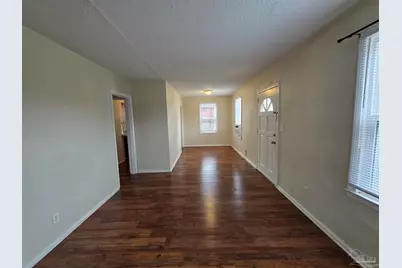 203 SE Syrcle Dr, Pensacola, FL 32507 - Photo 3