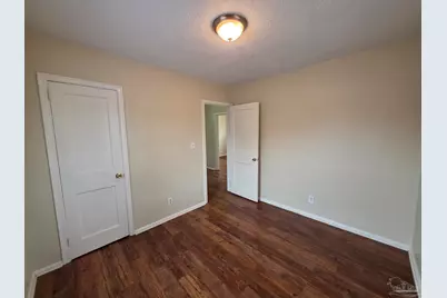 203 SE Syrcle Dr, Pensacola, FL 32507 - Photo 17