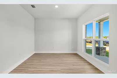 5520 Briset St, Milton, FL 32583 - Photo 11