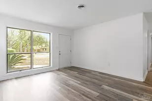 113 Berkley Dr, Pensacola, FL 32503 - Photo 9