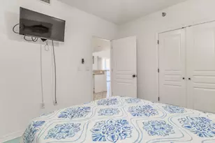 22 Via Deluna Dr, Pensacola Beach, FL 32561 - Photo 21