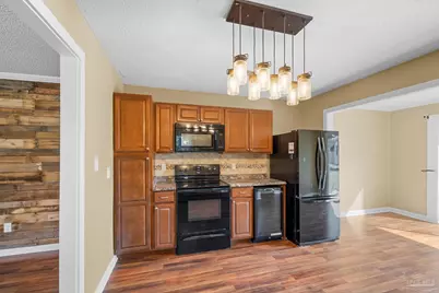 5417 San Miguel St, Milton, FL 32583 - Photo 13