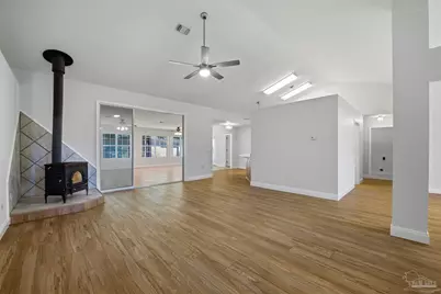 1522 Oak Shore Dr, Gulf Breeze, FL 32563 - Photo 5