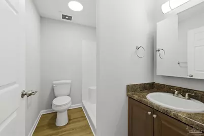 2049 N Roberts Cir, Cantonment, FL 32534 - Photo 23