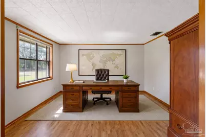 2500 E Burgess Rd, Pensacola, FL 32504 - Photo 11