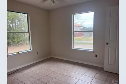 3041 N 17th Ave, Milton, FL 32583 - Photo 11