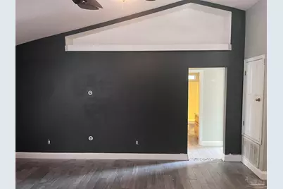 3041 N 17th Ave, Milton, FL 32583 - Photo 7