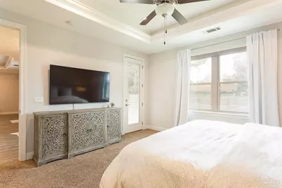 1018 Villa Venyce Ct, Gulf Breeze, FL 32563 - Photo 13