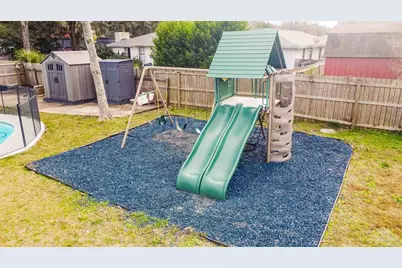 4261 Obregon Dr, Pensacola, FL 32504 - Photo 11