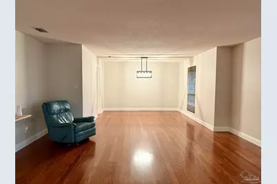 2371 Connell Dr, Pensacola, FL 32503 - Photo 5