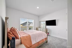 8640 Bluebell St, Milton, FL 32583 - Photo 7