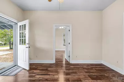 1114 E Lloyd St, Pensacola, FL 32503 - Photo 11