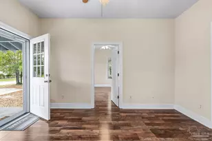 1114 E Lloyd St, Pensacola, FL 32503 - Photo 11
