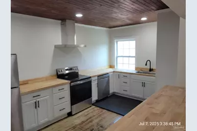 4117 Barrancas Ave #Upstairs, Pensacola, FL 32507 - Photo 3