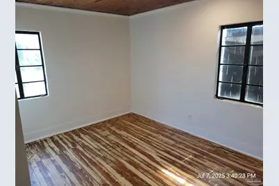 4117 Barrancas Ave #Upstairs, Pensacola, FL 32507 - Photo 11