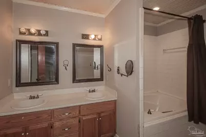 5911 Lillian Hwy, Pensacola, FL 32506 - Photo 15
