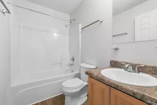 8909 Camshire Cir, Pensacola, FL 32507 - Photo 23