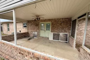 6844 Community Dr, Pensacola, FL 32526 - Photo 5