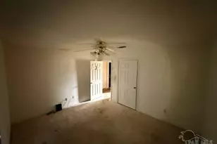 6844 Community Dr, Pensacola, FL 32526 - Photo 17