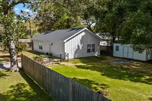 4336 Melton Rd, Milton, FL 32583 - Photo 7