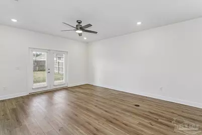 4737 Majestic Palm St, Pace, FL 32571 - Photo 9