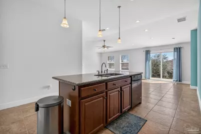 5640 Shooting Star Ct, Milton, FL 32583 - Photo 5