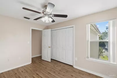 7242 Grimms Landing, Navarre, FL 32566 - Photo 19