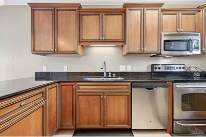 1150 Ft Pickens Rd #E-5, Pensacola Beach, FL 32561 - Photo 7