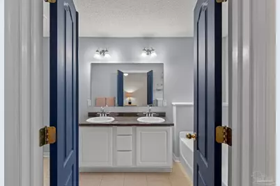 5561 Fawn Ridge Dr, Gulf Breeze, FL 32563 - Photo 15