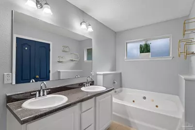 5561 Fawn Ridge Dr, Gulf Breeze, FL 32563 - Photo 17