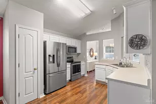 5561 Fawn Ridge Dr, Gulf Breeze, FL 32563 - Photo 7