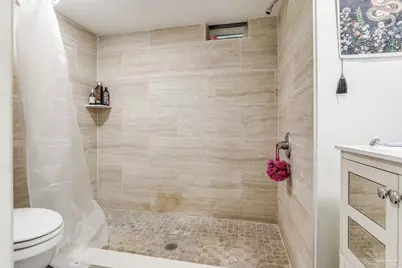 3401 W Jackson St, Pensacola, FL 32505 - Photo 9