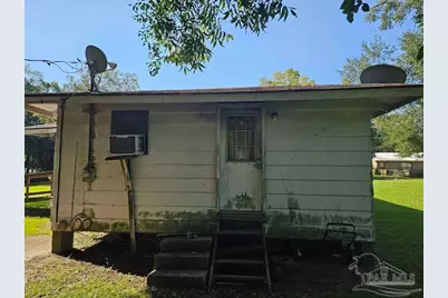 201 Sheppard St, Cantonment, FL 32533 - Photo 9