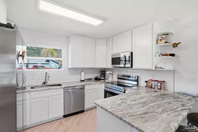 2829 Via Roma Ct, Gulf Breeze, FL 32563 - Photo 17