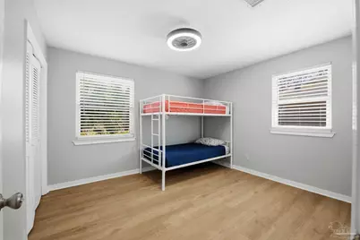 105 Bear Dr, Gulf Breeze, FL 32561 - Photo 17