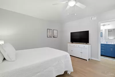 105 Bear Dr, Gulf Breeze, FL 32561 - Photo 9