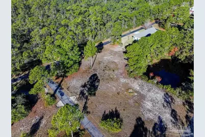 1810 W Smugglers Cove Dr, Gulf Breeze, FL 32563 - Photo 3