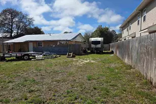 142B Rickey Ave, Fort Walton Beach, FL 32547 - Photo 3