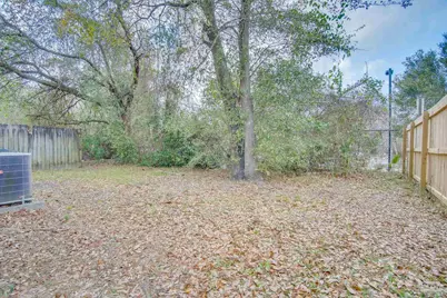 1880 Godfrey St, Pensacola, FL 32501 - Photo 29