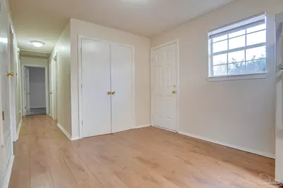 1880 Godfrey St, Pensacola, FL 32501 - Photo 9