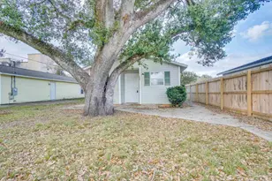 1880 Godfrey St, Pensacola, FL 32501 - Photo 3