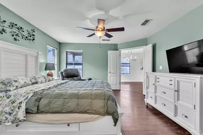 176 Millet Cir, Gonzalez, FL 32533 - Photo 13