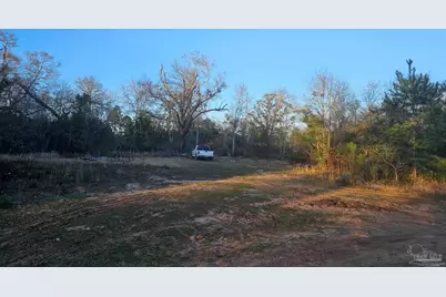 304 S Chipper Rd, Cantonment, FL 32533 - Photo 5