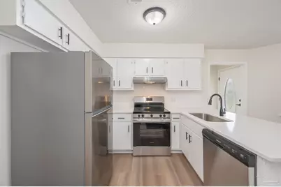 4960 La Ventana Ct, Bellview, FL 32526 - Photo 15