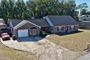 2003 Colony Rd, Pensacola, FL 32526 - Photo 1