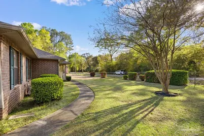 6892 Yucatan St, Milton, FL 32570 - Photo 23