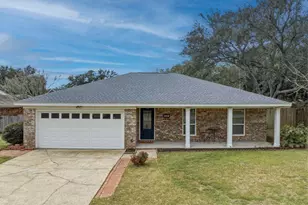 4521 Baywoods Ct, Pensacola, FL 32504 - Photo 1