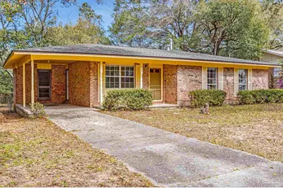 6307 East Shore Dr, Pensacola, FL 32505 - Photo 5