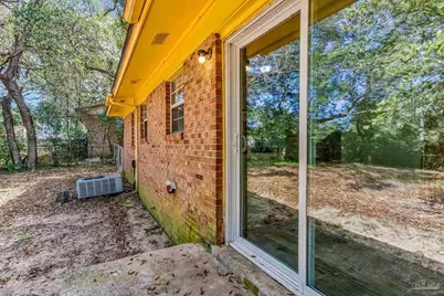 6307 East Shore Dr, Pensacola, FL 32505 - Photo 29