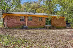 6307 E Shore Dr, Pensacola, FL 32505 - Photo 33